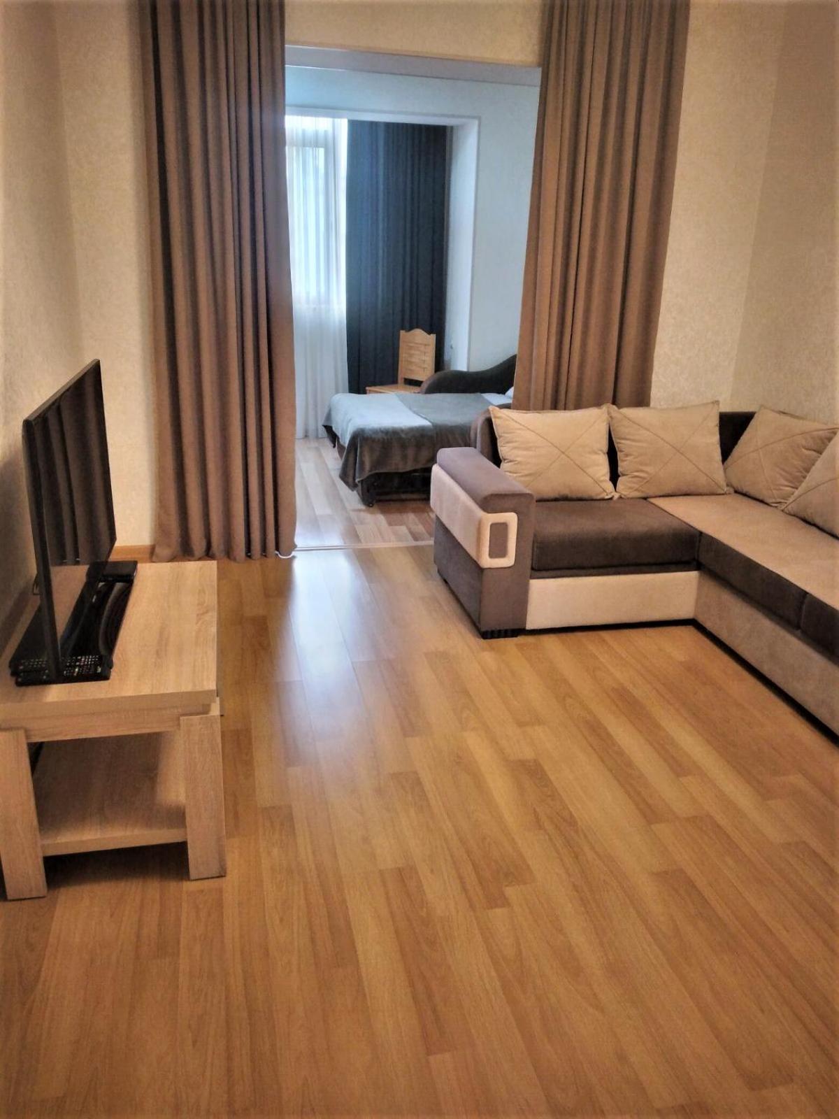 Izi'S Cozy Apartment Kutaisi Exterior photo