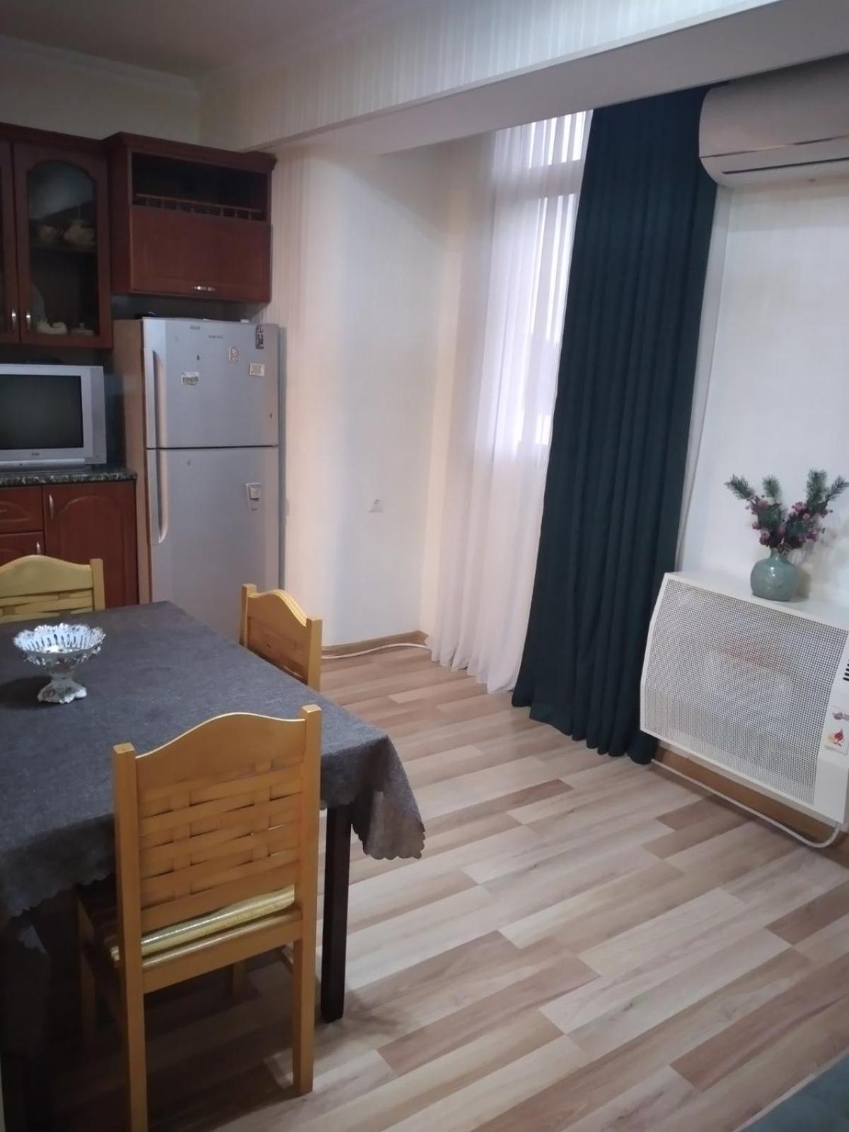 Izi'S Cozy Apartment Kutaisi Exterior photo